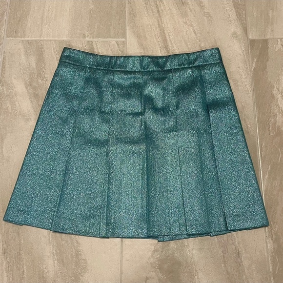 Aritzia Sparkly Shimmer Pleated Skirt - Picture 1 of 9